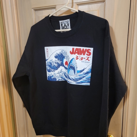NWOT Mens Sz M Riot Society Jaws Sweater Graphic Sweatshirt - Picture 5 of 5